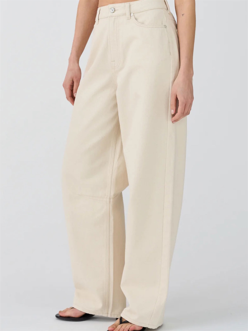 Janice Slung Jeans Wash Ecru